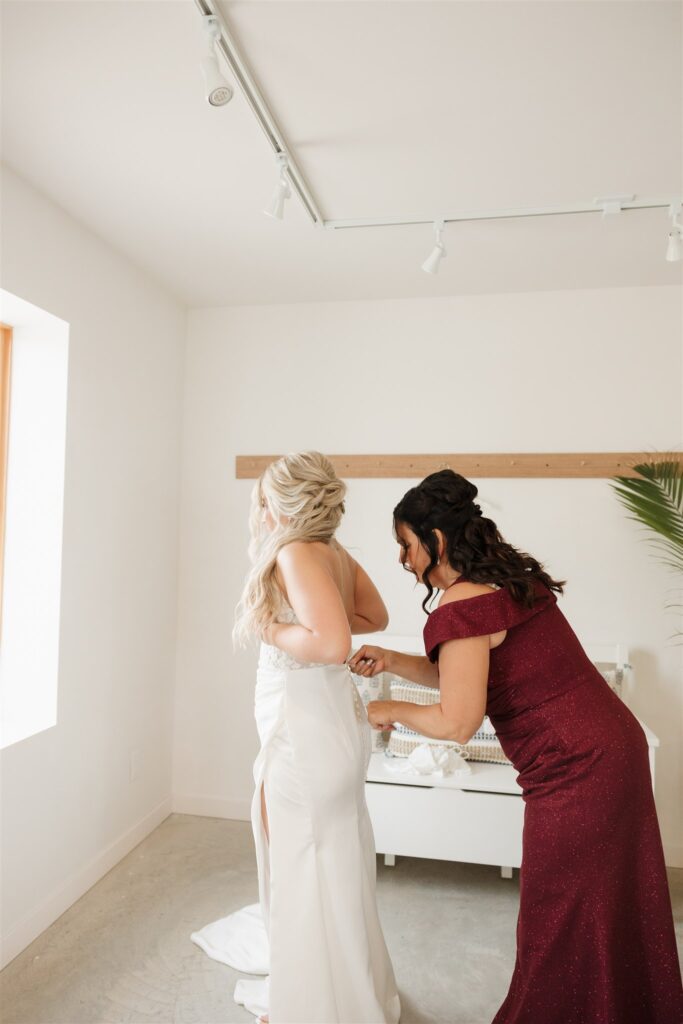 bride getting ready for her wedding day