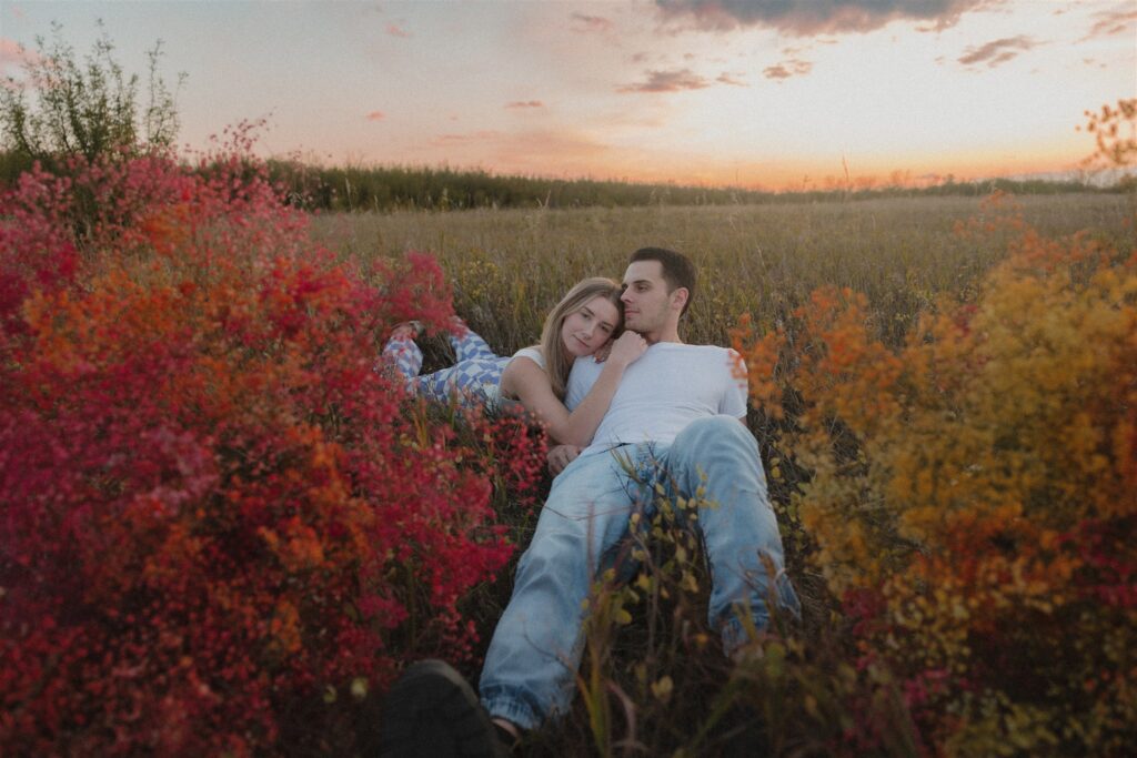 A Unique Couples Sunset Pics & Photoshoot in Saskatoon