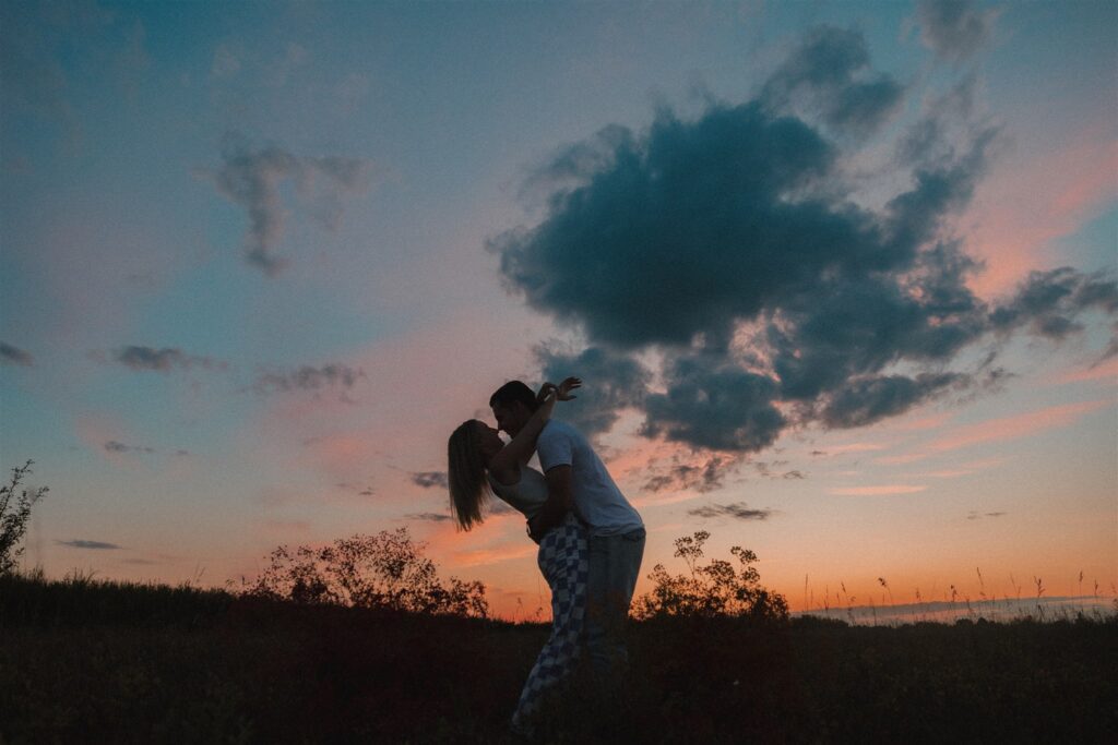 a fall photoshoot for couples
