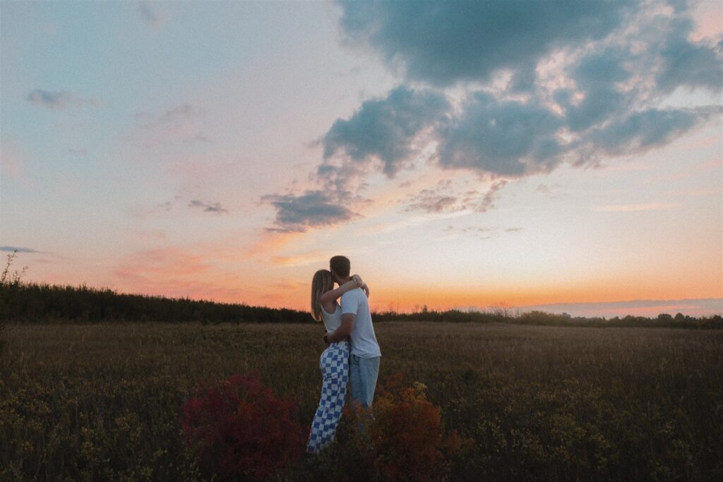 a sunset couples session in saskatoon
